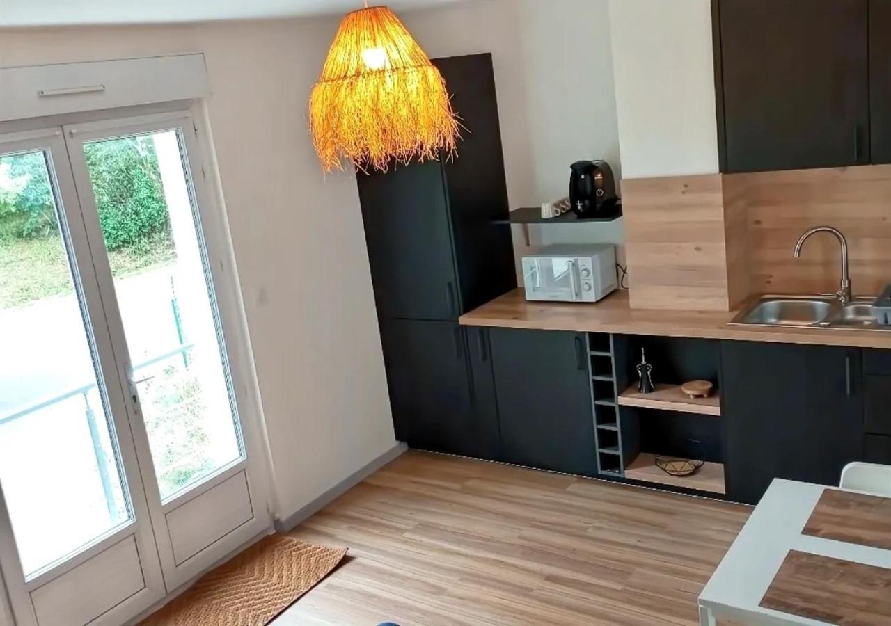 Petite Maison Avec Jardin Landrevarzec Exterior photo