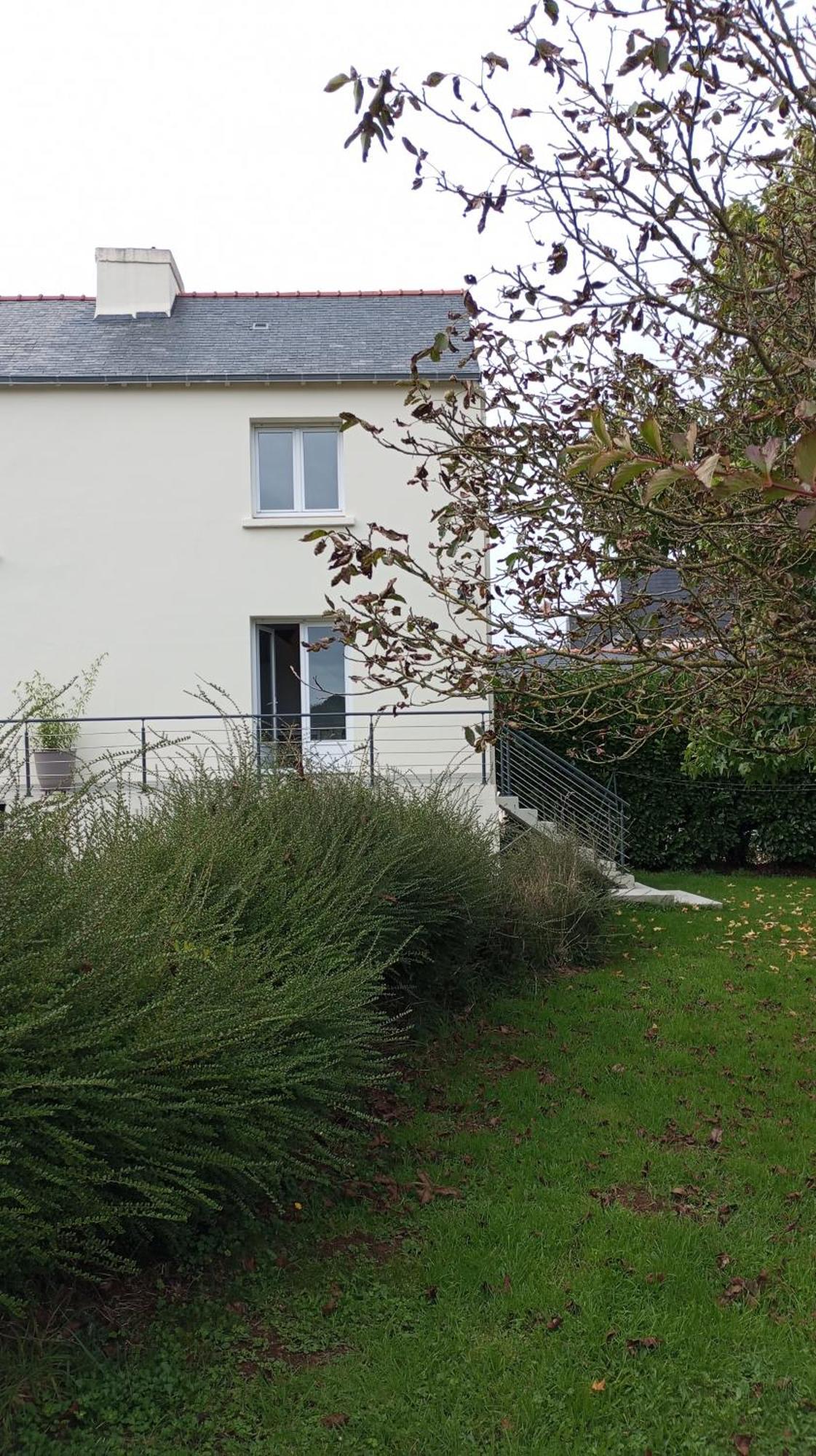 Petite Maison Avec Jardin Landrevarzec Exterior photo