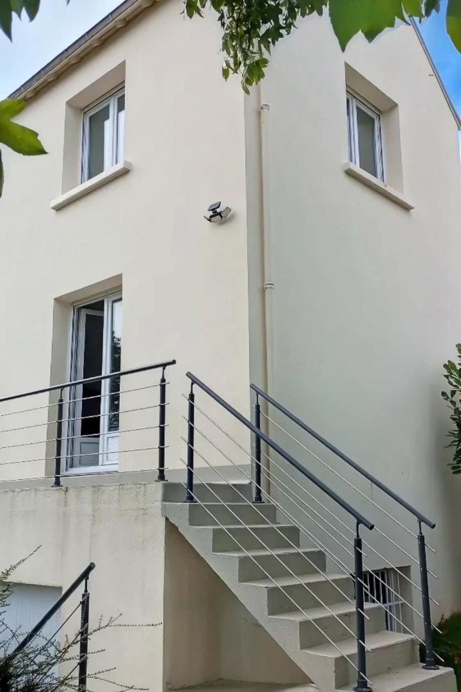 Petite Maison Avec Jardin Landrevarzec Exterior photo