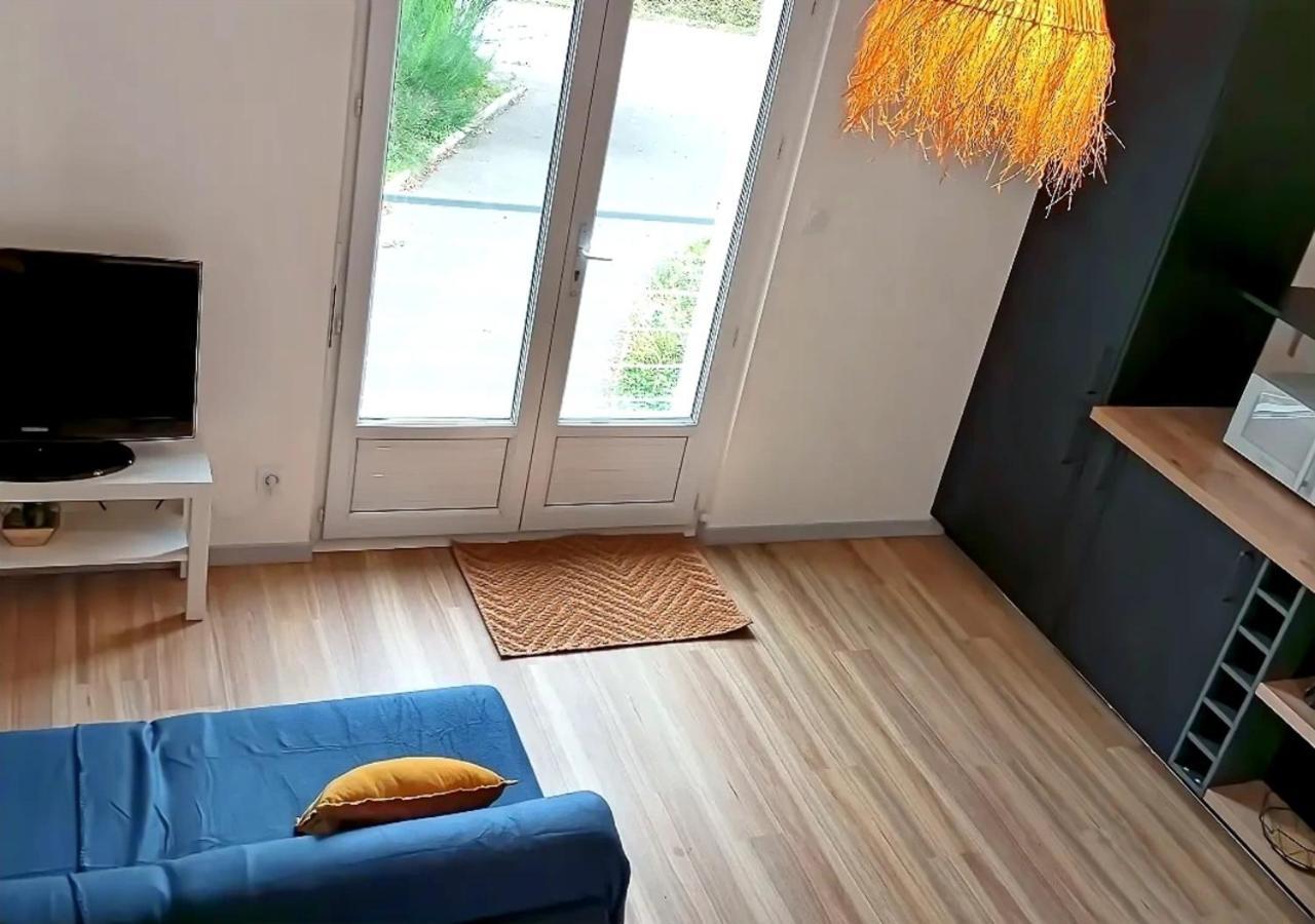 Petite Maison Avec Jardin Landrevarzec Exterior photo